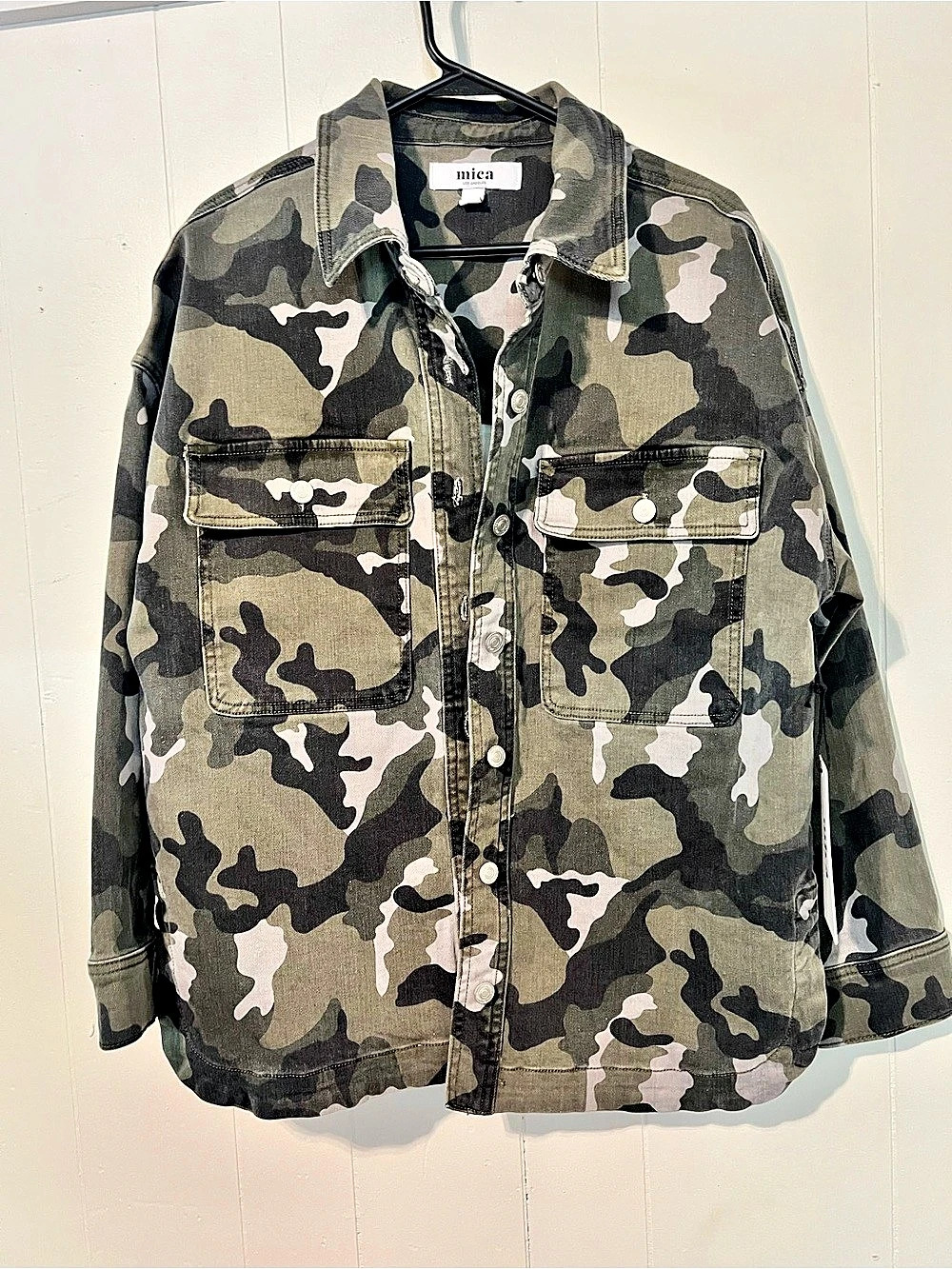 Mica Los Angeles In Plain Sight Camo Shacket Green & Black Medium